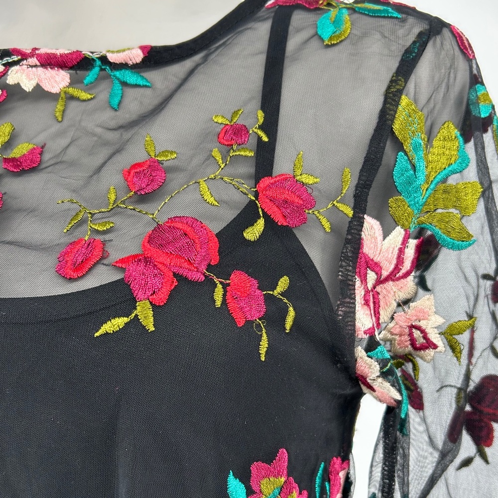 Antoinette Women Black Casual Dress w Floral Embroidered LS Overlay Size Small